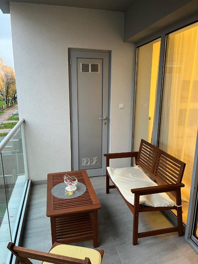 Studio Apartman Implex Apartamento Ðakovo Exterior foto